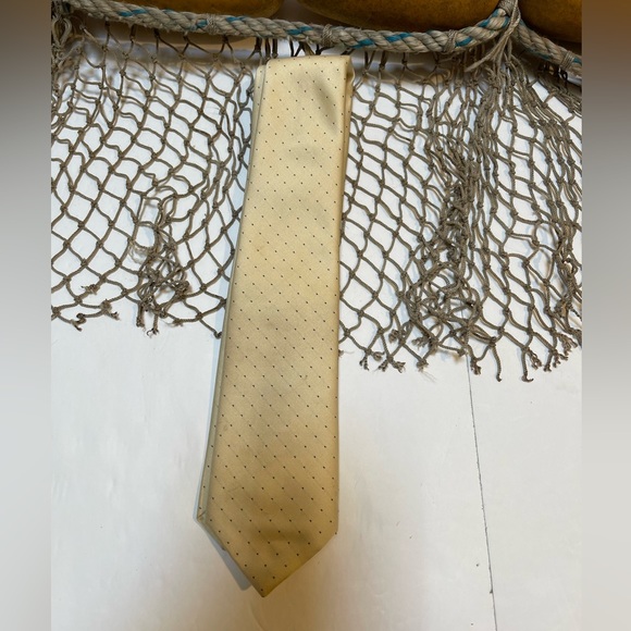 Mens Macy's Mens Store Cream Colored neck tie - Picture 1 of 3
